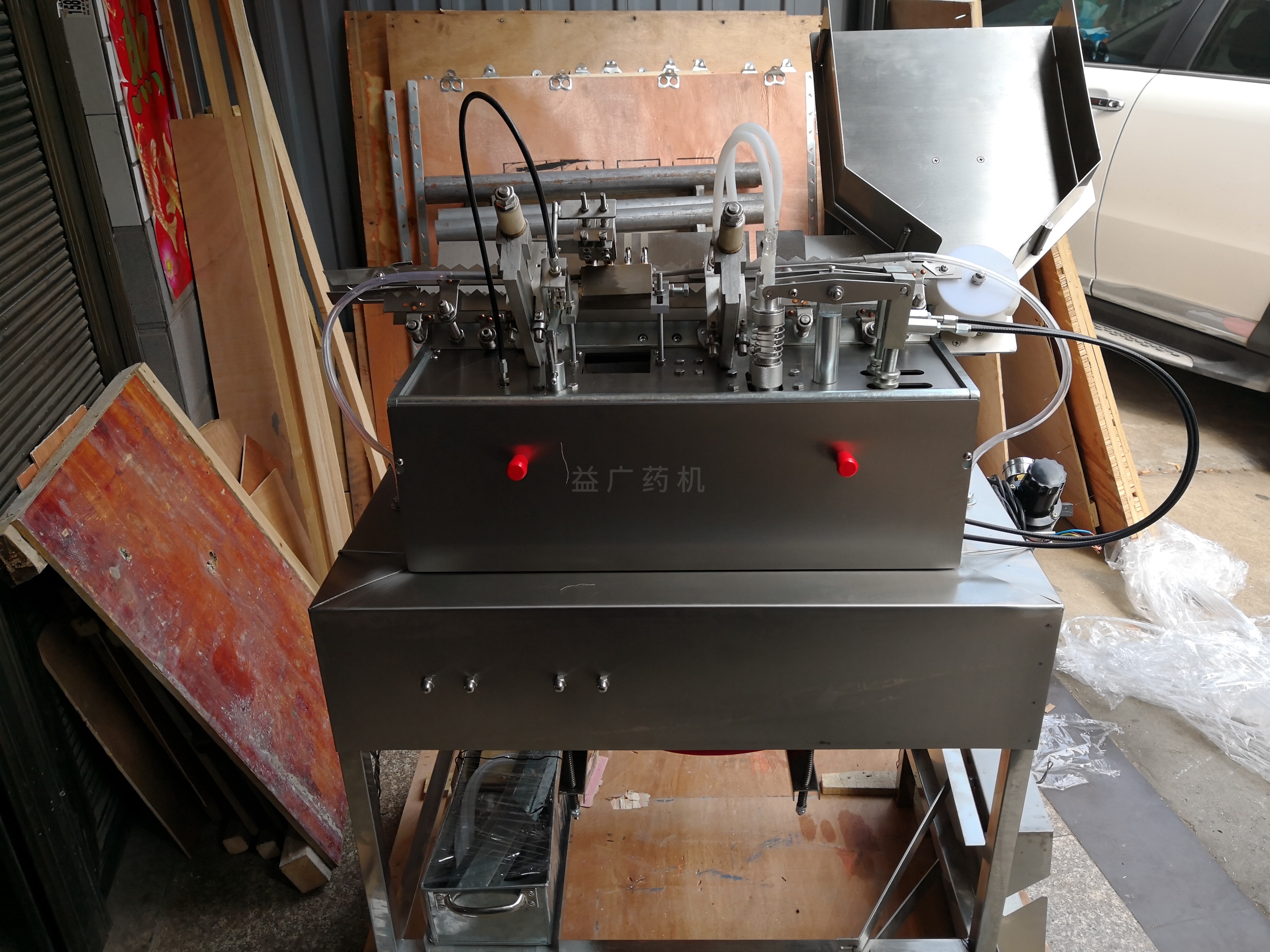 AGL-2安瓿拉絲灌封機(jī) AGL-2安瓿拉絲灌封機(jī)